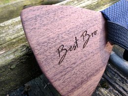 Mosca in legno “Heartwood” luminosa
