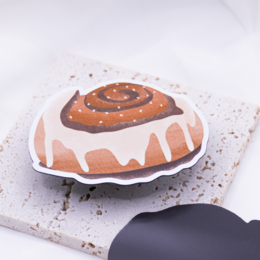 Magnet Cinnamon Roll Sweden Kanelbullar Fridge Magnet - Birthday Pig Lover