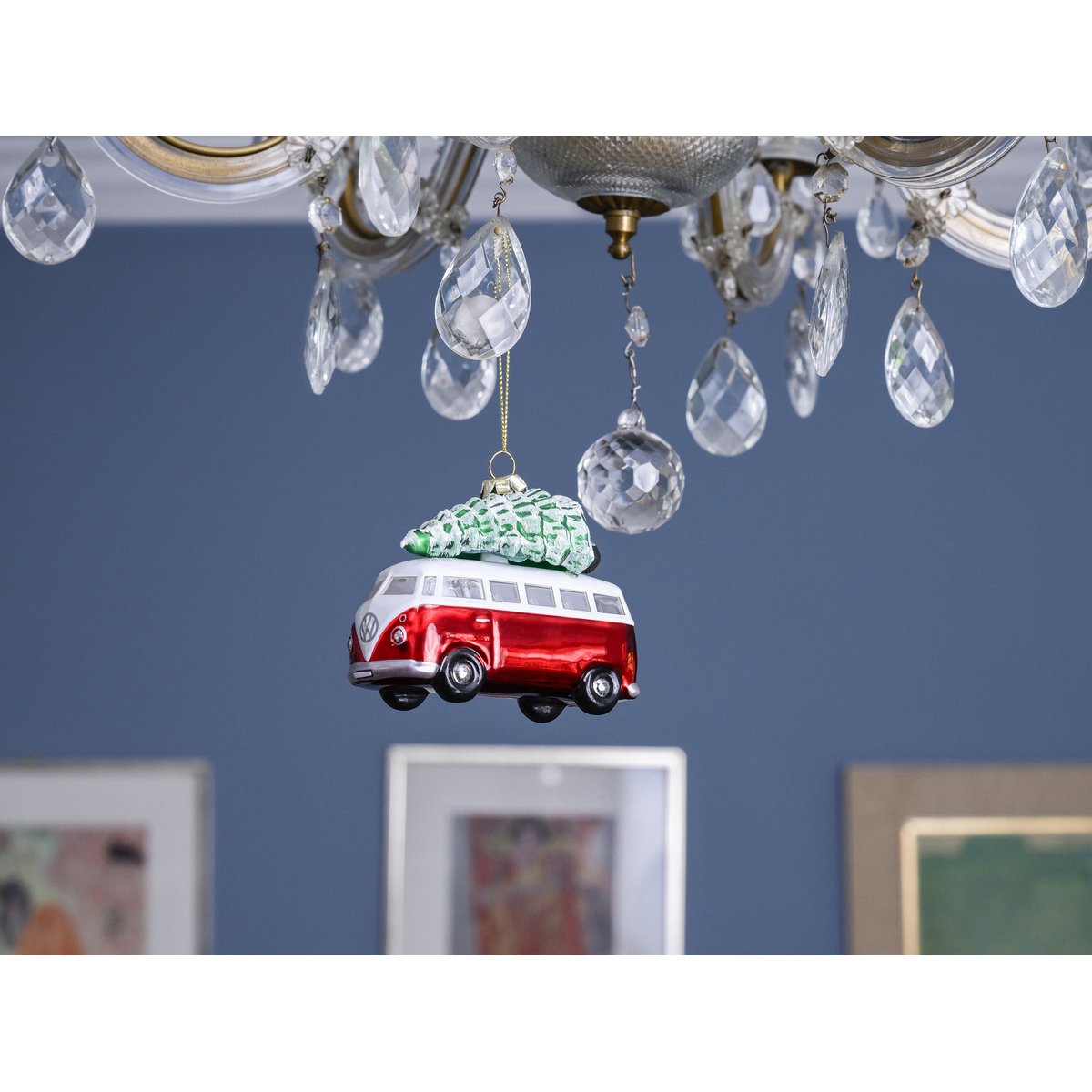 Volkswagen VW T1 Bus Glasdekoration/Weihnachtsschmuck in Geschenkbox – Rot mit Baum