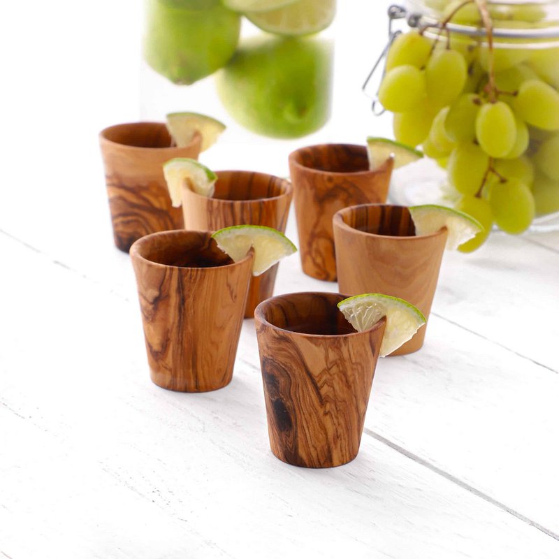 Juego de 6 vasos de chupito de madera de olivo – Hechos a mano