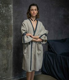 Barbara naturel/antraciet linnen badjas