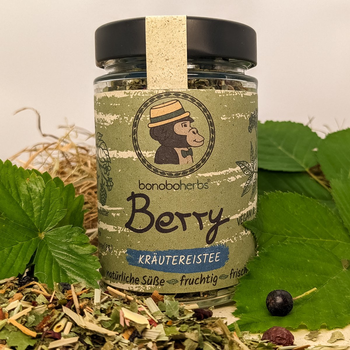 Té helado de hierbas y bayas afrutado