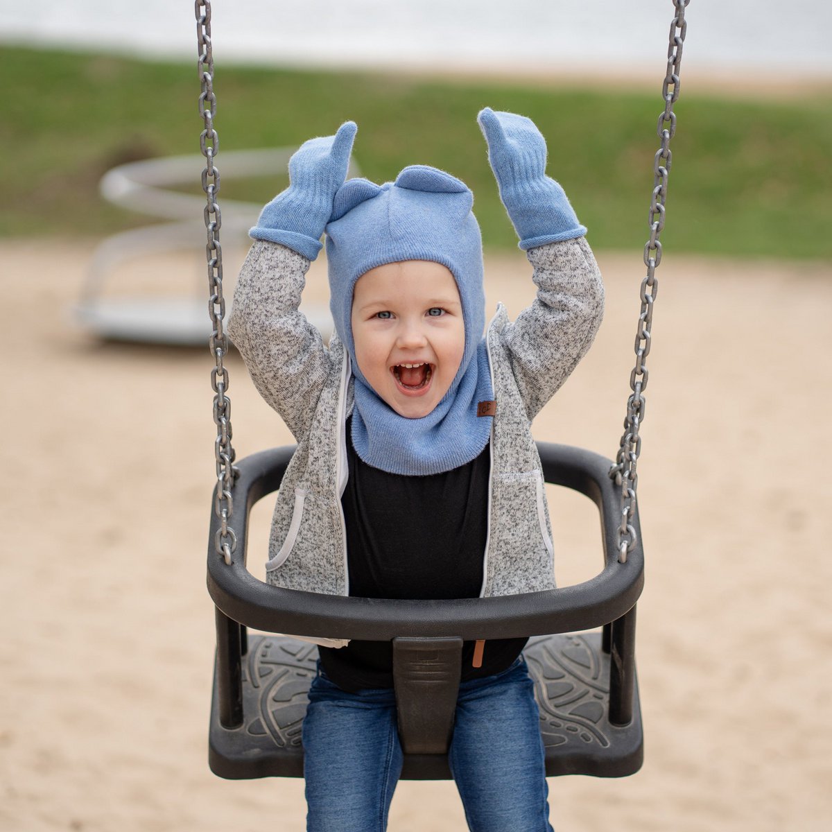 Kids Knitted Balaclava & Mitten's 2-Piece Set