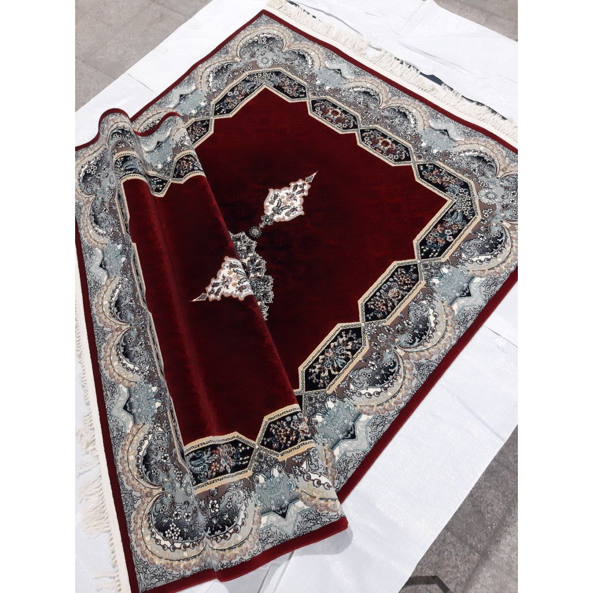 Mashhad 722218 RED