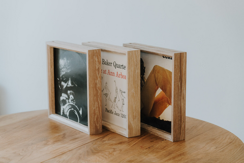 Oak Vinyl Record Frame voor het weergeven van 12-inch LP-covers, vrijstaande of muur gemonteerd, cadeau voor verzamelaars