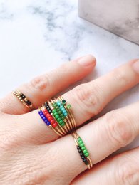 R0990 Angst Ring Palme SchwarzPerlen Vergoldet