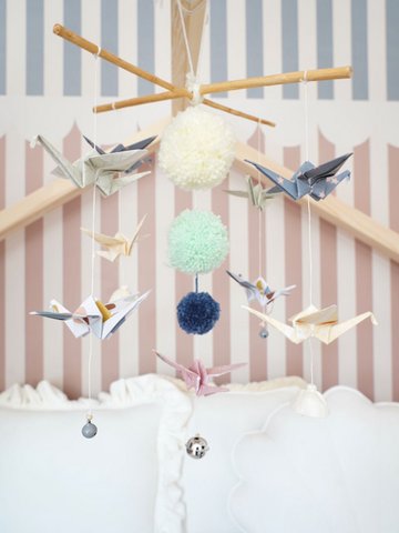 “Pastelkleuren” Origami Kindermobiel