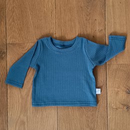 Langarm-Rippjersey in dunklem Jeansblau