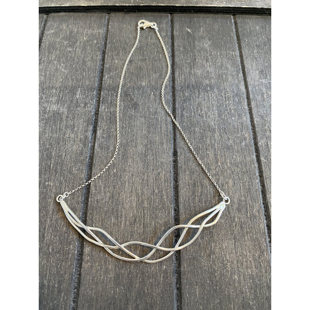 Collana in groviglio d'argento