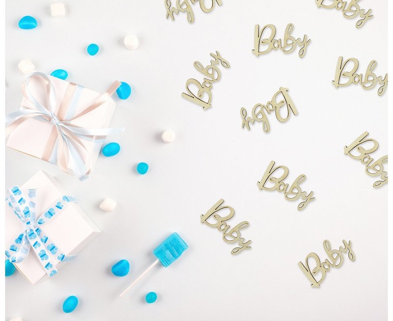 Confettis en bois - Bébé - 18 pièces