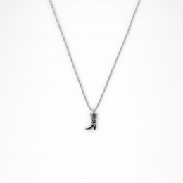 Collana di stivaletti