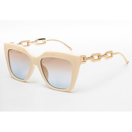 MAESTRI ITALIANI 200-3212 – Fashion Sunglasses with UV400 Protection