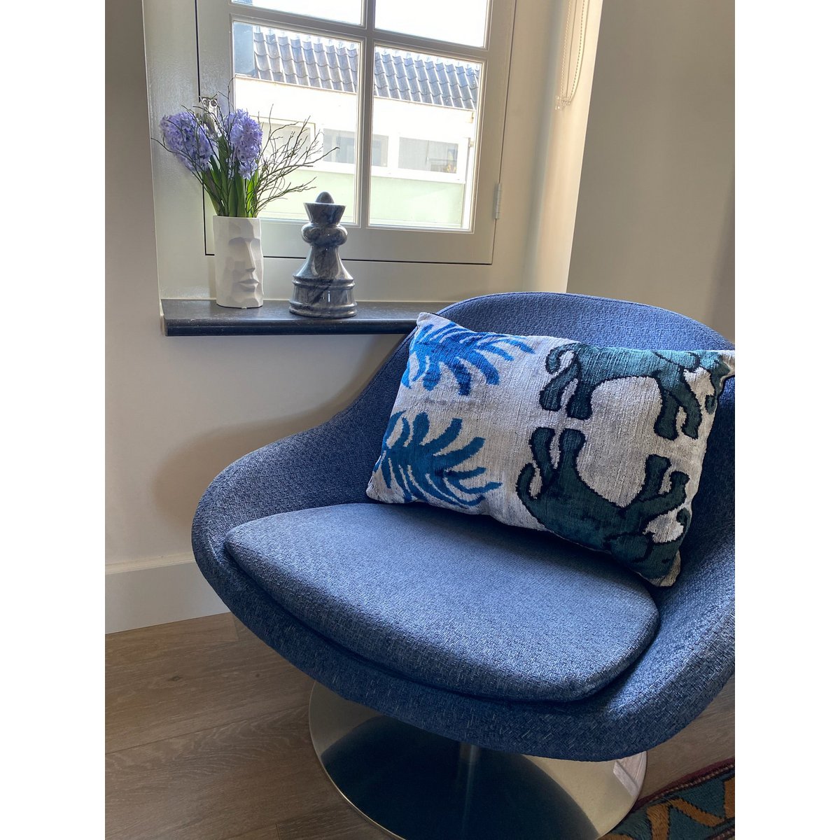 Elephant Design Silk/Velvet Cushion