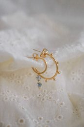 Orecchino aperto a sfera - Oro