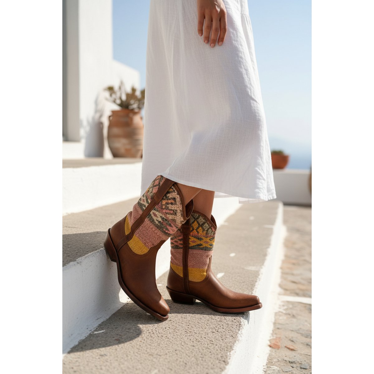 Botas Bravas Kelim – Botas occidentales hechas a mano con Kilim marroquí vintage (hechas a pedido)