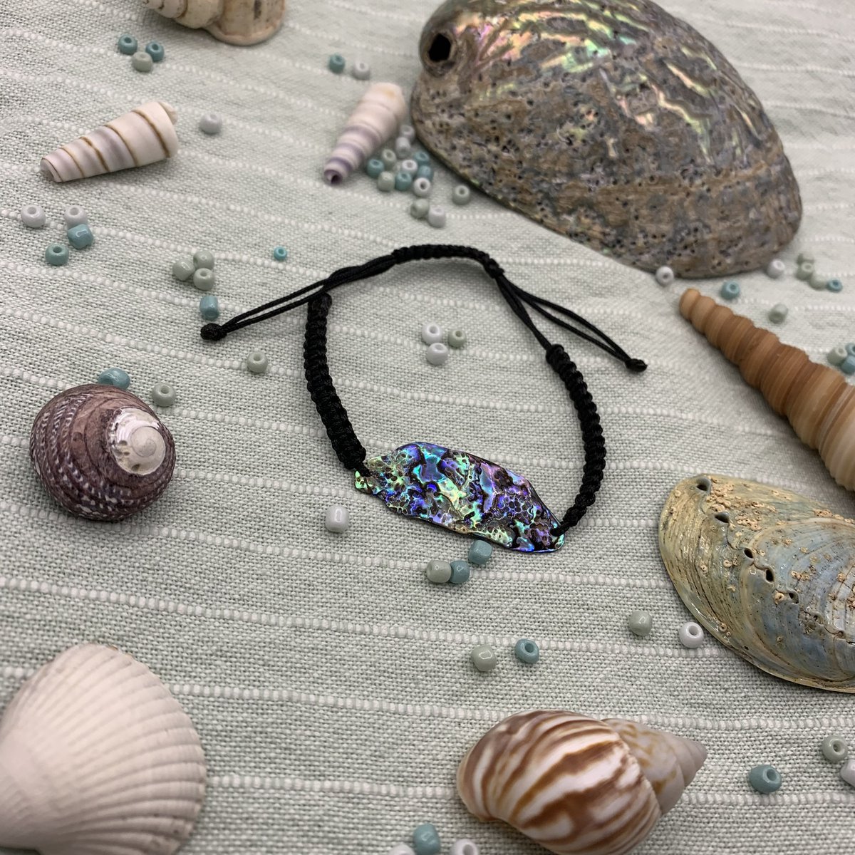 Shell bracelet | Handmade abalone beach vibe Mother of pearl macrame