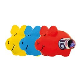 Colorful ceramic magnets in the shape of abstract figures, measuring 4x3x4cm. The magnets come in yellow, blue, and red colors.