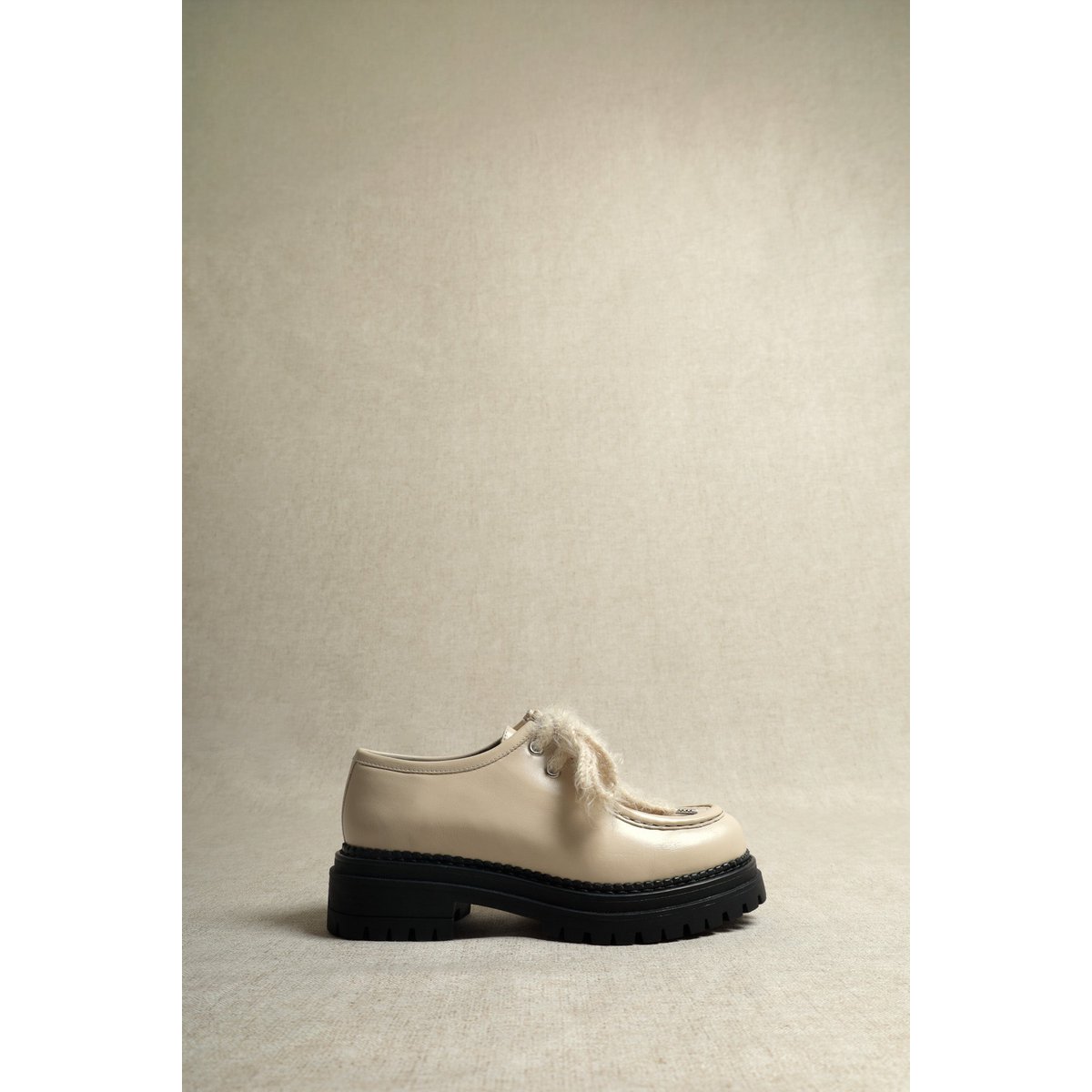 ODDA ALIAS LATTE – Leren dikke loafers met platformzool