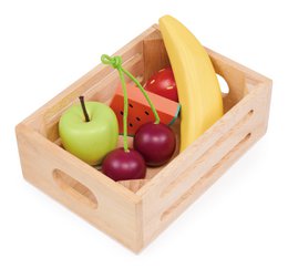  Wooden fruit basket with colorful play food, vegetables, and pretend kitchen accessories for children.