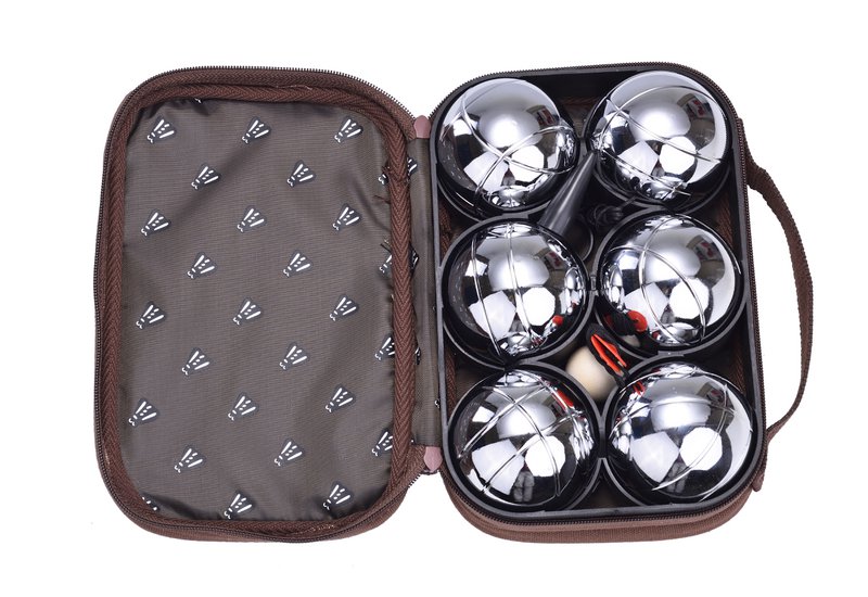 LG Set of 6 petanque balls