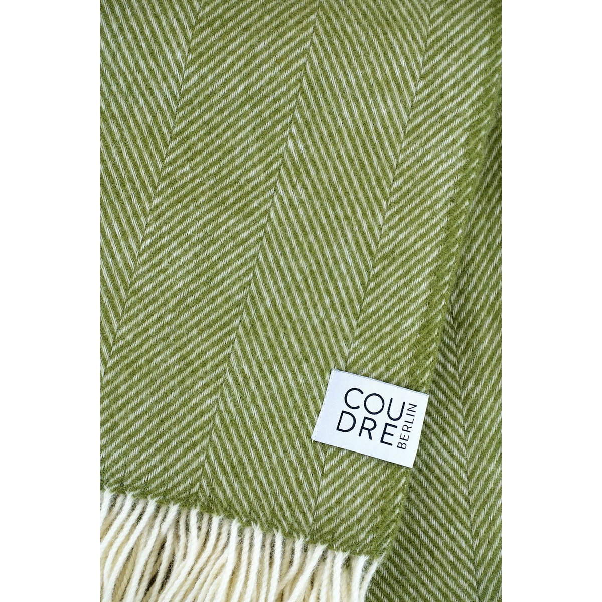 Wool blanket / cuddly blanket herringbone moss
