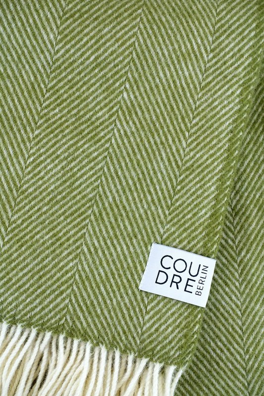 Wool blanket / cuddly blanket herringbone moss