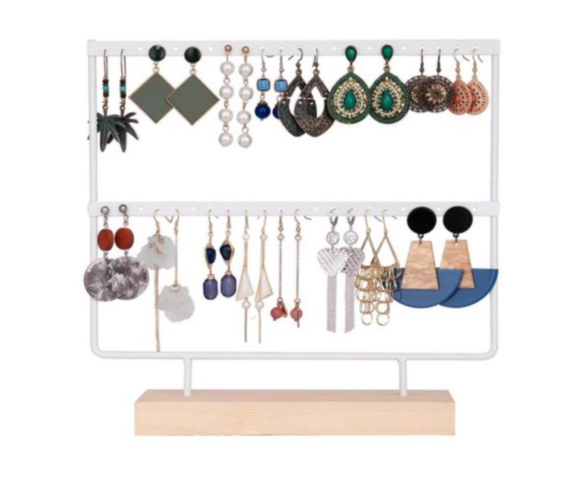 Earrings rack white