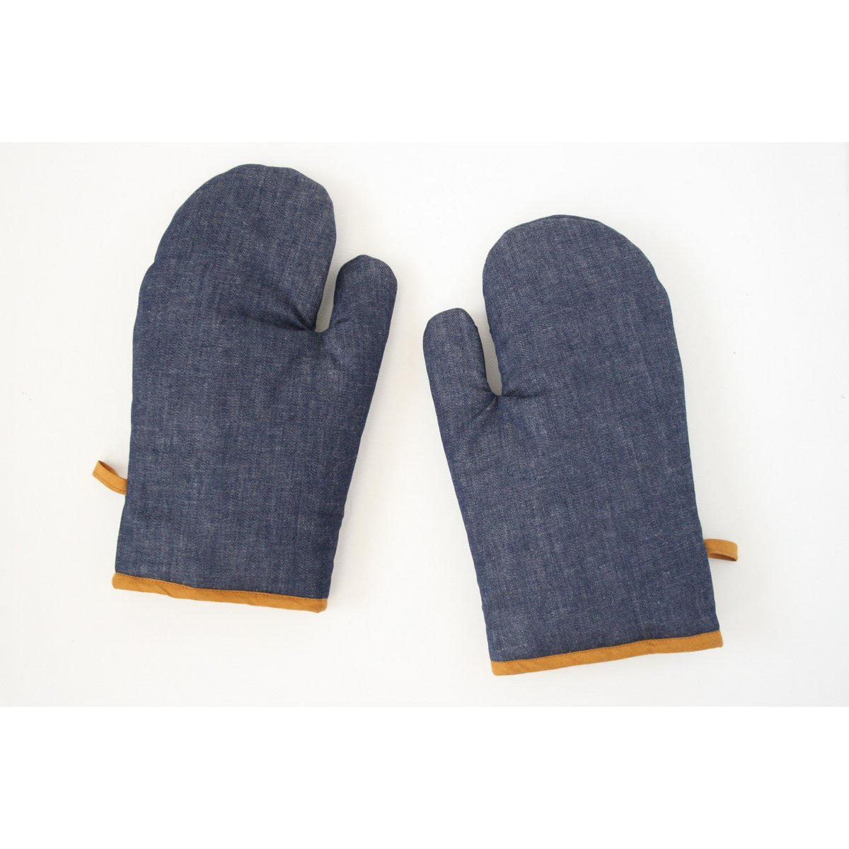 Denim oven gloves