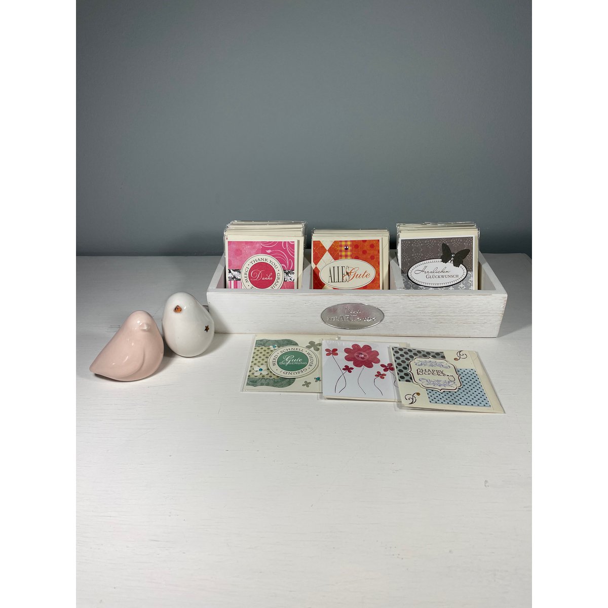 Small box of 100 mini cards