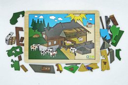 Doorkijkpuzzel: Zwarte Woudboerderij | Meerlaagse houten puzzel voor het hele gezin | Cadeau voor liefhebbers van het Zwarte Woud