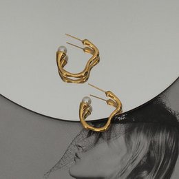 Moderne Vintage Wavy Line Pearl Hoop øreringe