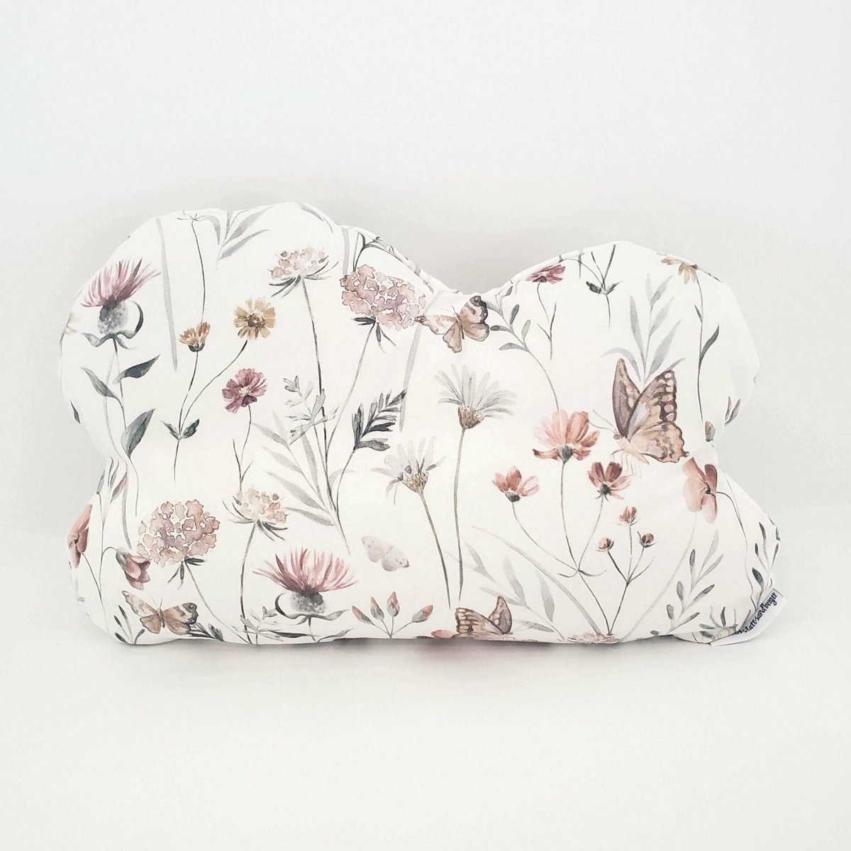Cloud pillow / pine cloud flower meadow