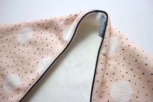 Daily Dream Wickeltuch - Pinker Punkt/Cremefarbener Teddy