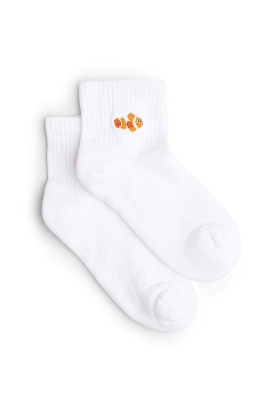 Organic Quarter Socks Nemo - Korte witte sokken met geborduurde clownvis