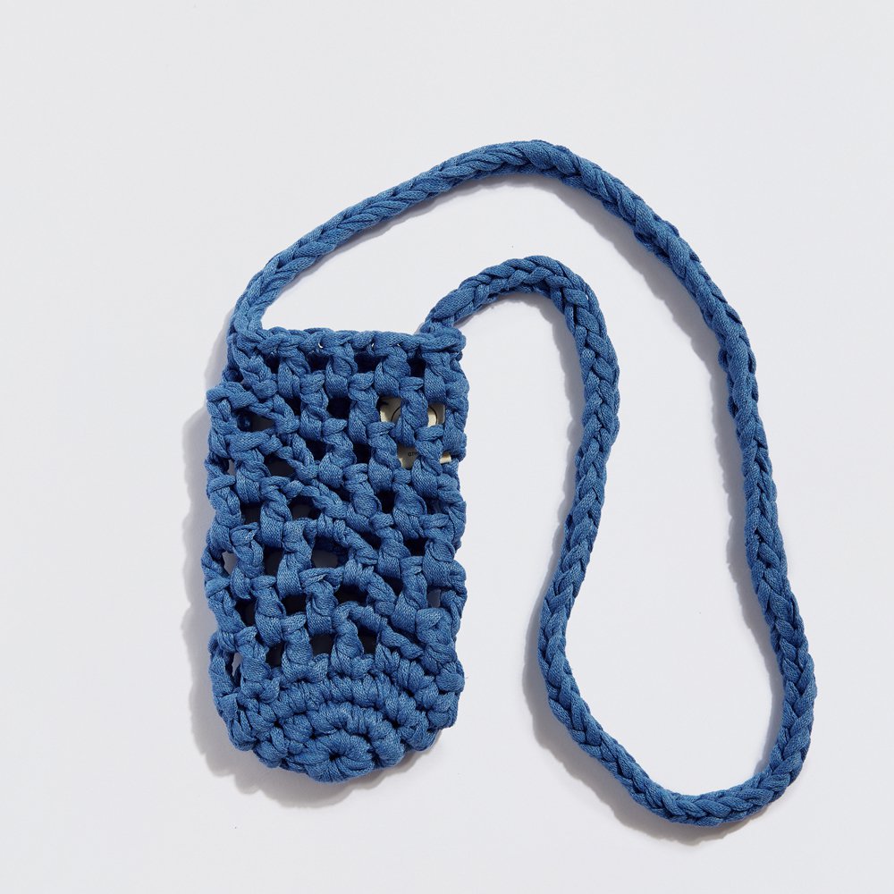 “Athena” håndlavet crossbody flaskeholder lavendel