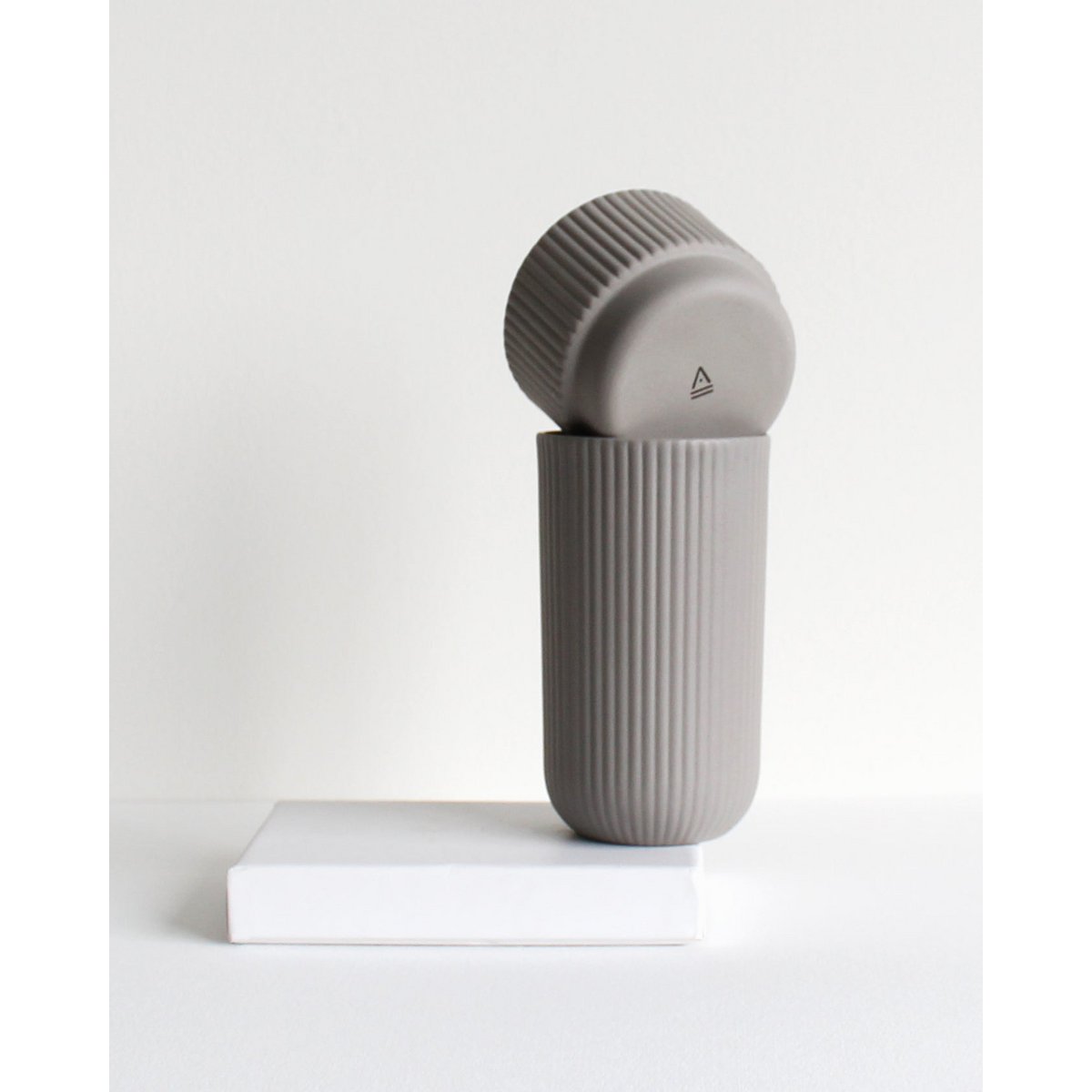 Cappuccino mug Column | light grey