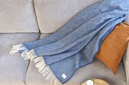 Wool blanket/cuddly blanket pickstitch rain