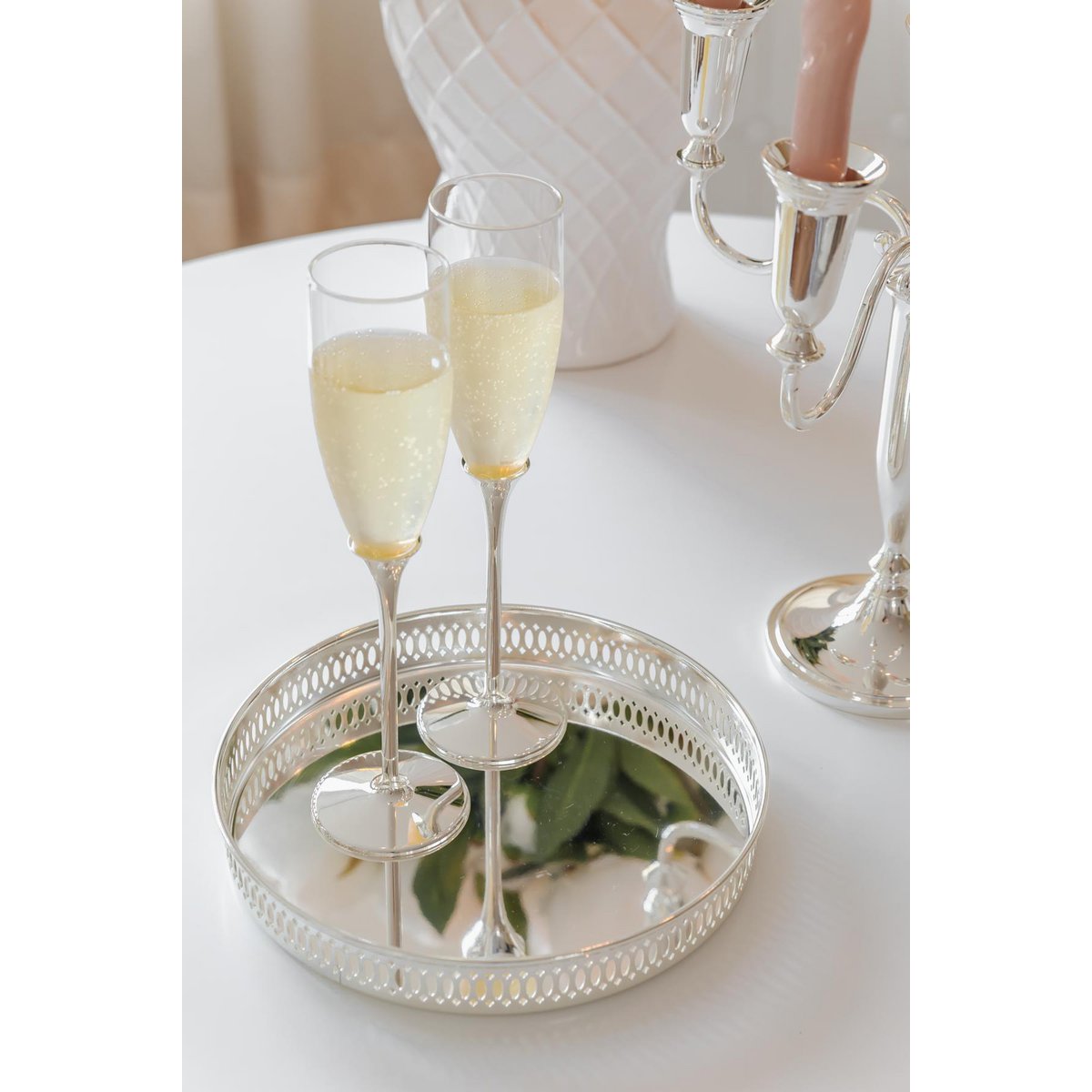 Taca galerii EDZARD taca Coro, okrągła, elegancka posrebrzana, odporna na matowienie, ø 23 cm, wysokość 3,5 cm