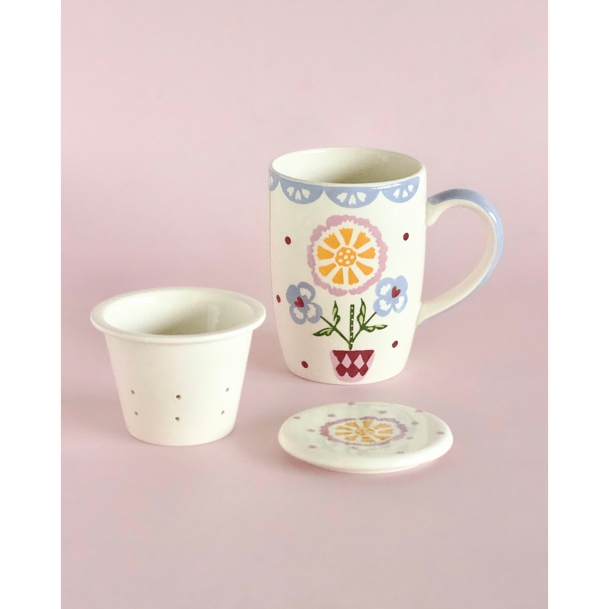 Tasse en céramique peinte à la main avec infuseur et couvercle - Motif floral, 385 ml