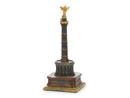 Colonne de la victoire de Berlin en poly, 9x9x21cm