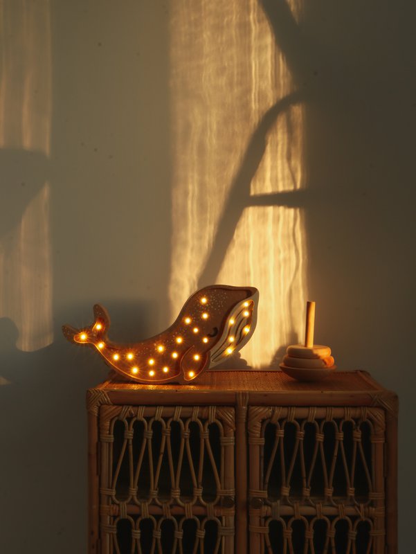 LITTLE LIGHTS WHALE LAMP