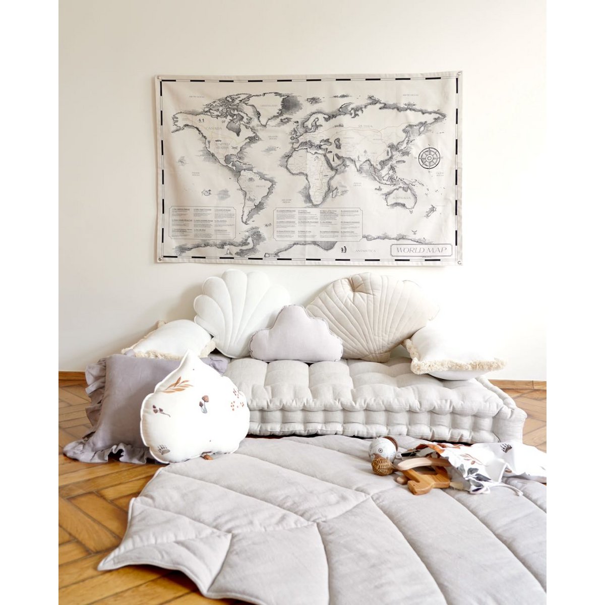 Cotton world map for children "Civilisational achievements"