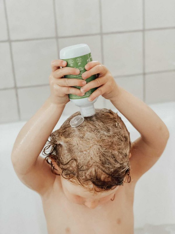 Shampoo corpo e capelli Petit&Jolie - 200ml - 100% naturale