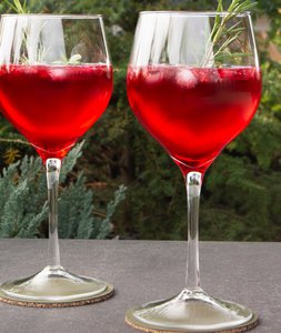 Red wine glasses set - two pieces