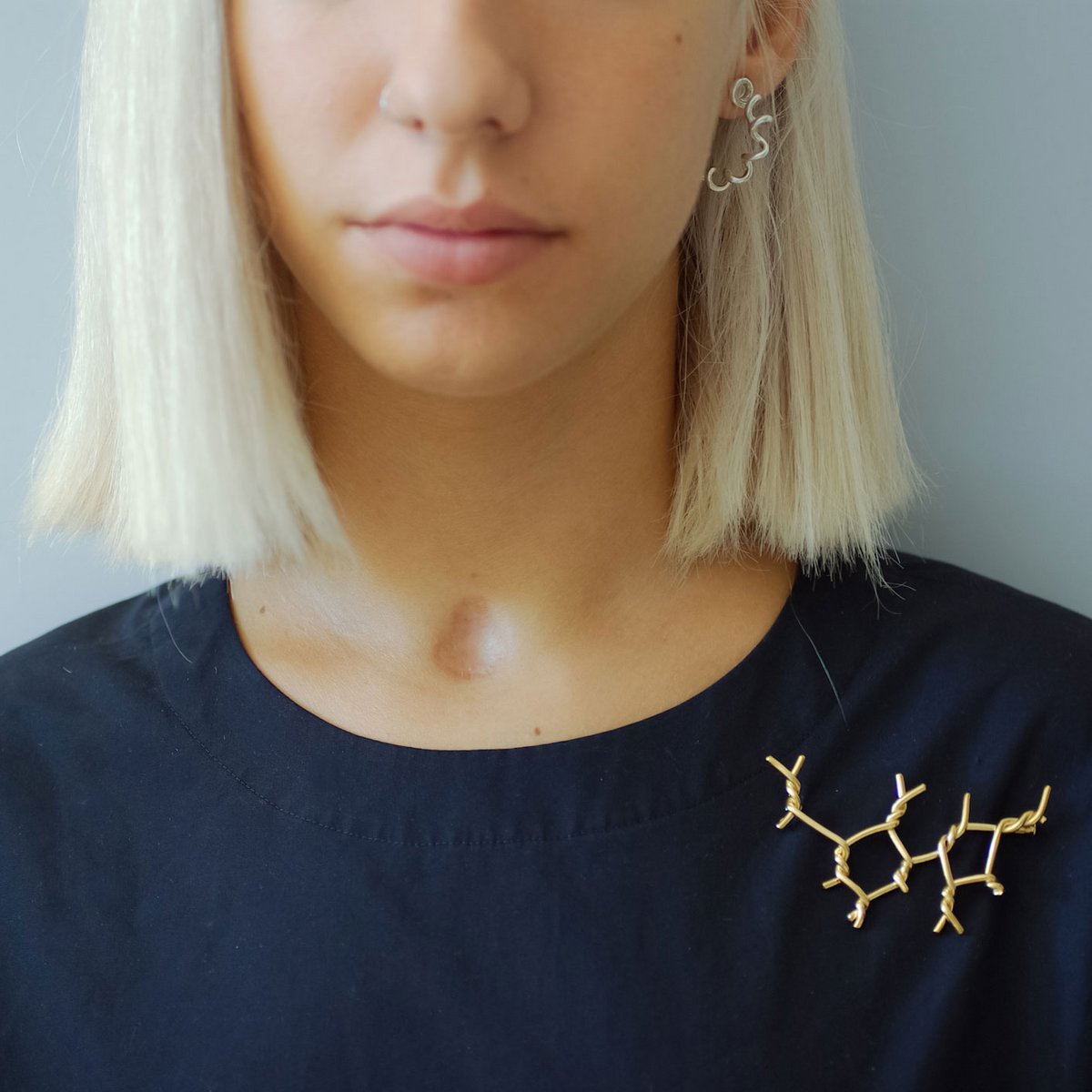 Amarres Brooch / Gold-plated