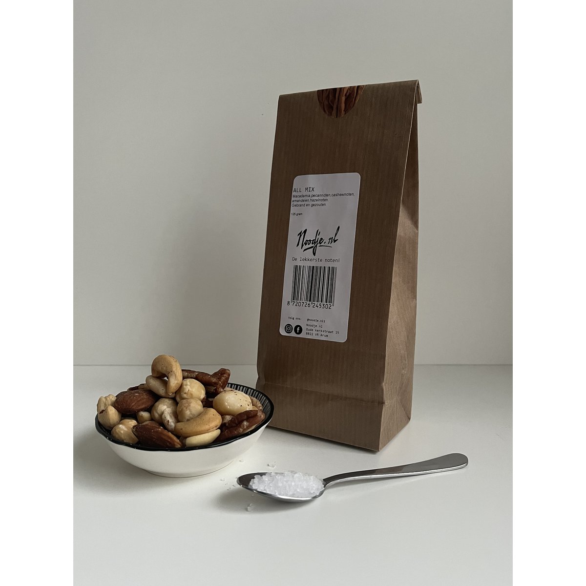 All mix gebrand en gezout 125 gram ( no pinda's)