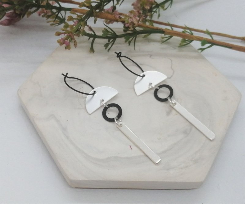 Earrings - Minimalism - Half Moon 3
