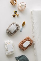 Tisu zmieniająca pieluszka, karmelowa stokrotka