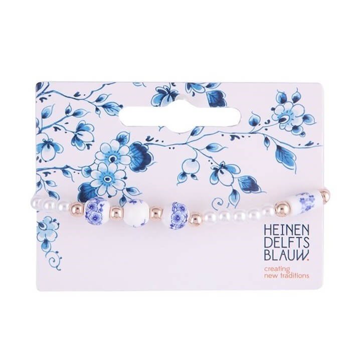 Bracelet Fleurs et perles blanches