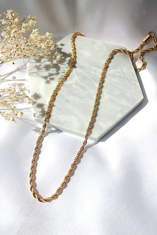 24K Twisted Rope Chain Necklace